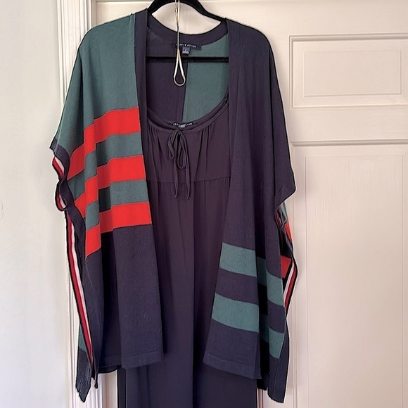 RUGBY Tommy Hilfiger Knit Cape Stripes Arm Holes 32” Length - Picture 2 of 10